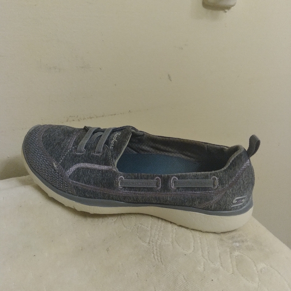 Womens SKETCHERS Gray Slip-On  Shoes Size 7.5 - Picture 12 of 16